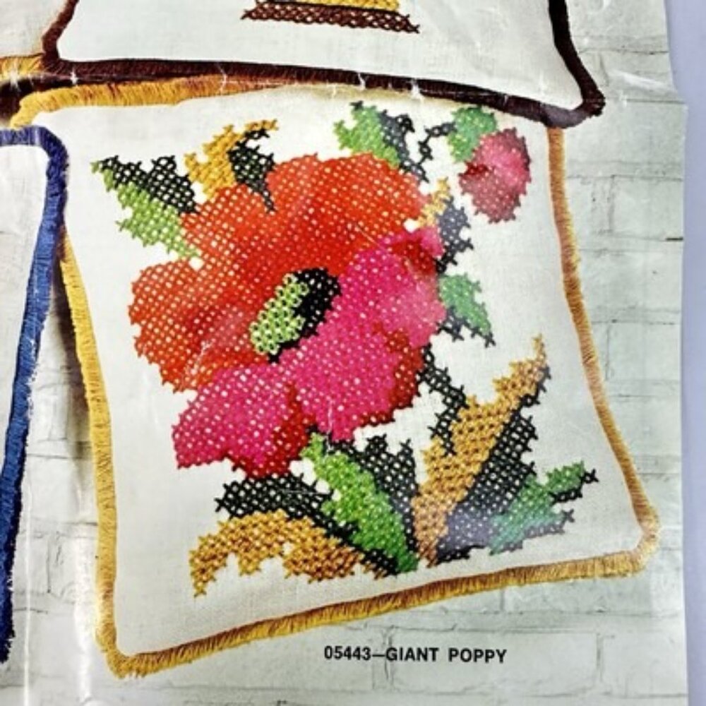 Wonderart Counted Cross Stitch Stitchery Kit 16" Pillow Fringe Poppy Kitschy